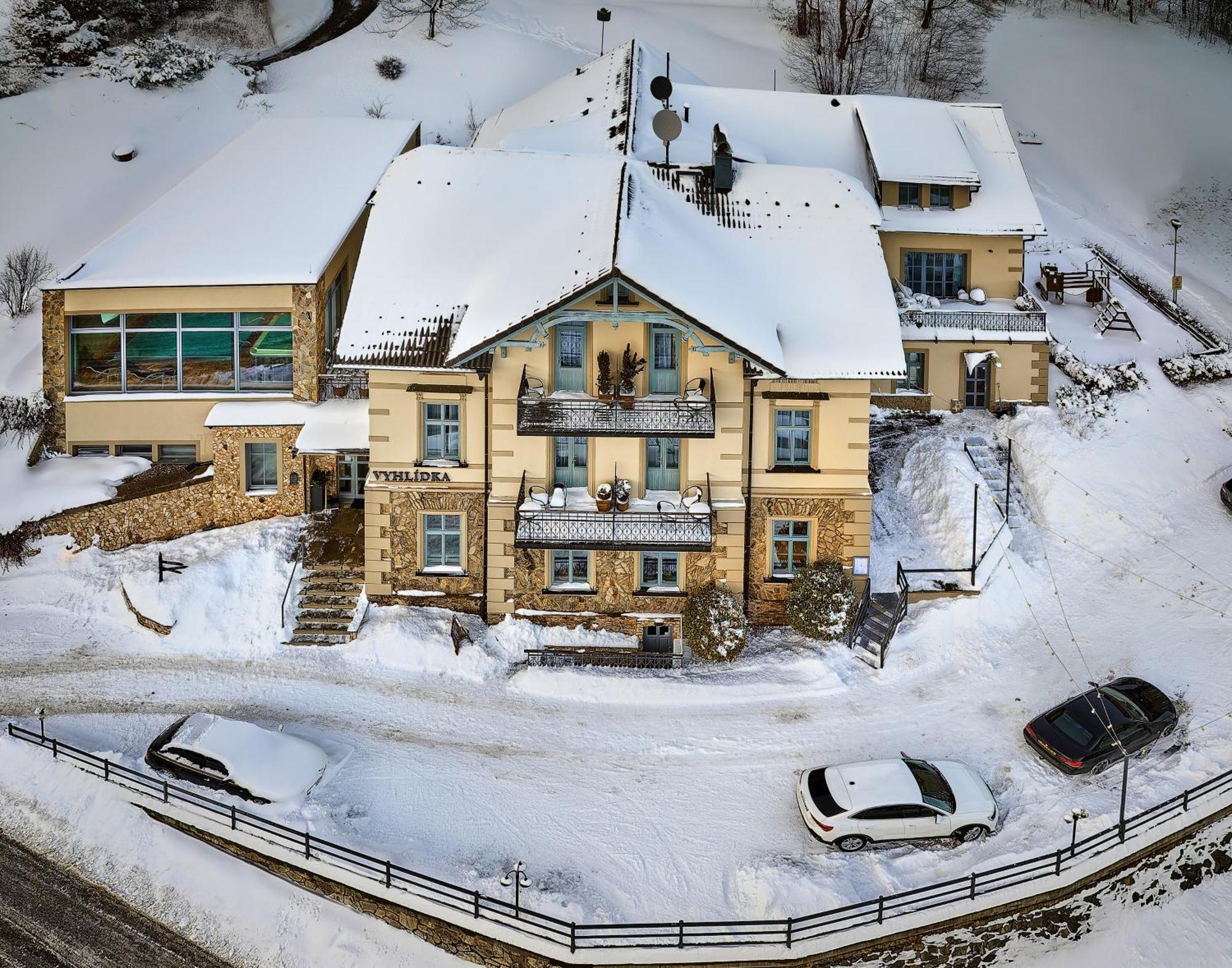 Hotel Vyhlídka Janské Lázně Exterior foto